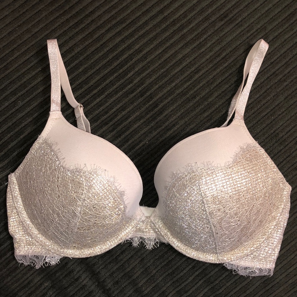🔆CLEARANCE🔆 Victoria’s Secret Dream Angels Push Up bra